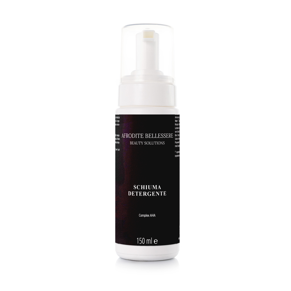 Schiuma detergente